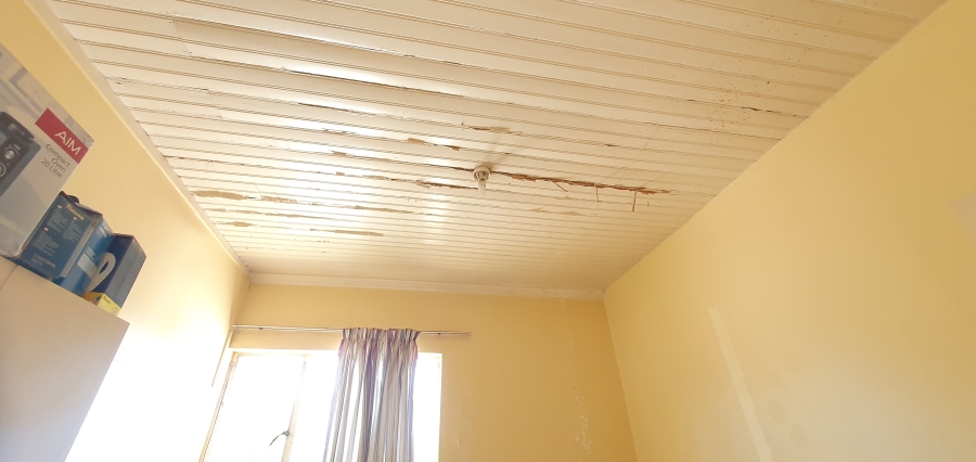 5 Bedroom Property for Sale in Uitenhage Upper Central Eastern Cape